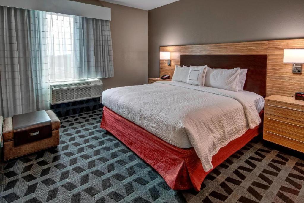 Towneplace Suites By Marriott הוט ספרינגס מראה חיצוני תמונה