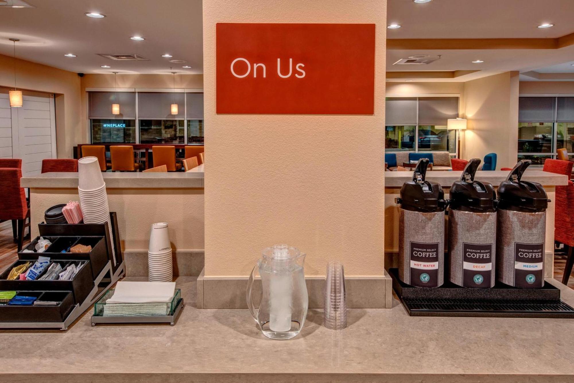 Towneplace Suites By Marriott הוט ספרינגס מראה חיצוני תמונה